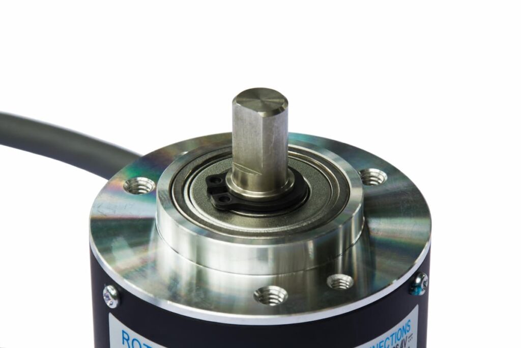 تصویر انکودر چرخشی (Rotary Encoder) و کاربرد آن در رباتیک و الکترونیک