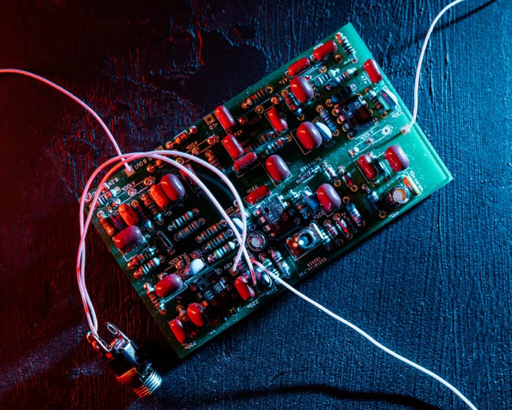 برد رزبری پای مدل ۴ با پورت‌های USB، HDMI و اترنت مناسب کامپیوترهای تک‌بردی